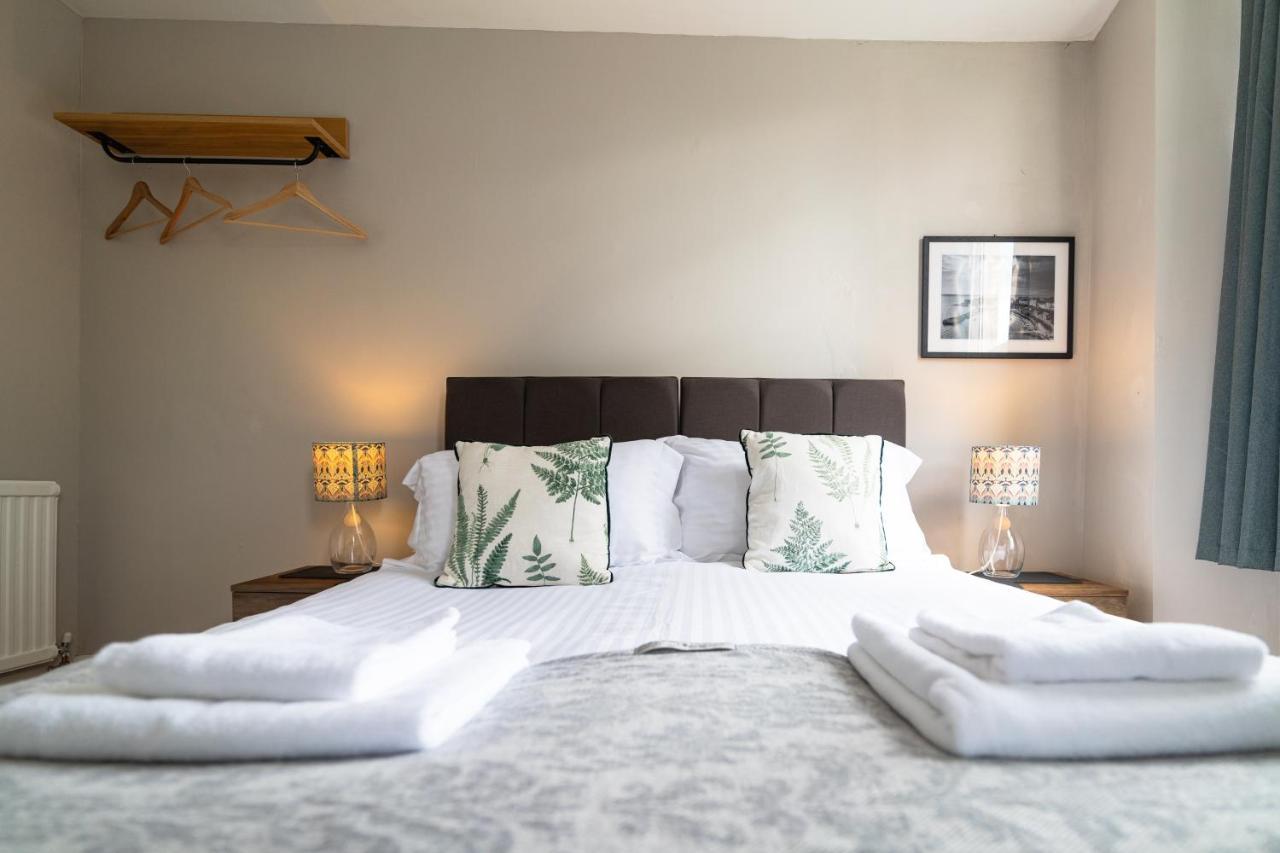Sleepy Puffin Guest house Tenby
